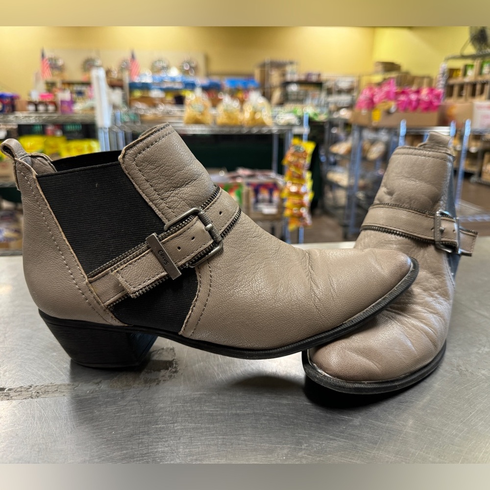 Circus by Sam Edelman booties size 9M